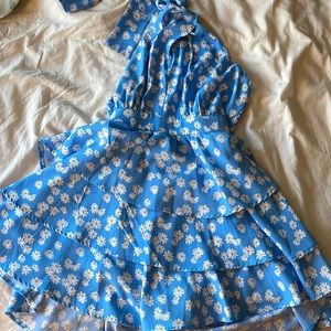 Blue daisy romper, shorts underneath, very comfy